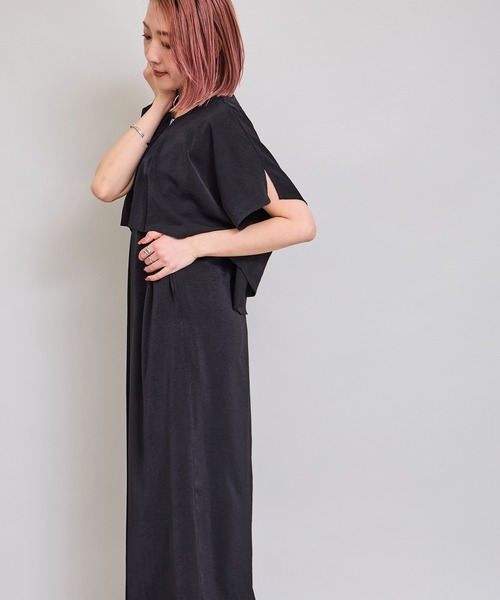 LHELBIE(レルビエ)の「ハーフジップケープワンピ(サロペット/オーバーオール・レディース・ブラック/ネイビー/ブラウン・M)」の8枚目の写真