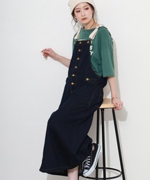 配色ショルダーデニムサロペットスカート