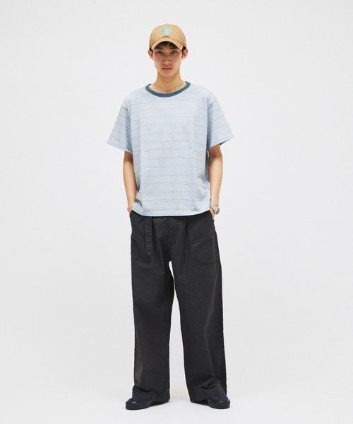 JOURNAL STANDARD(ジャーナルスタンダード)の「コットン リネン ベルテッド ワイド カット ベイカー パンツ(カーゴパンツ・メンズ・ブラック/ダークグリーン/オレンジ/アイボリー・SMALL/MEDIUM/LARGE)」の6枚目の写真