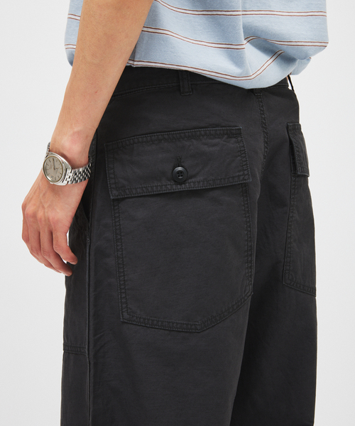JOURNAL STANDARD(ジャーナルスタンダード)の「コットン リネン ベルテッド ワイド カット ベイカー パンツ(カーゴパンツ・メンズ・ブラック/ダークグリーン/オレンジ/アイボリー・SMALL/MEDIUM/LARGE)」の13枚目の写真