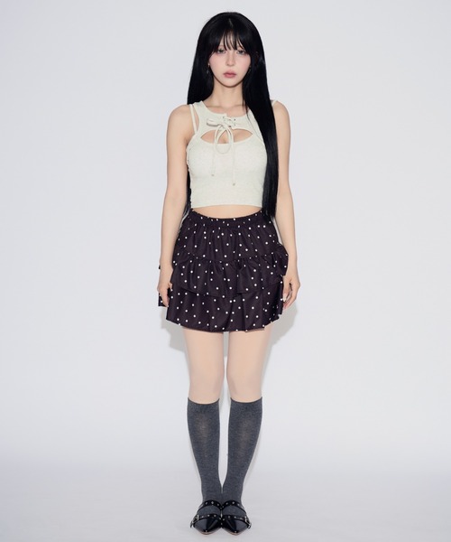 tinkerend(ティンカーエンド)の「【カップ付き】Cutout Lace-up Tank Top / カットアウトレースアップタンクトップ(タンクトップ・レディース・ブラック/ホワイト・FREE)」の6枚目の写真