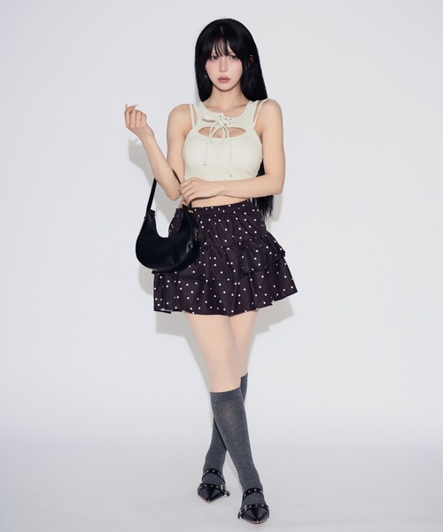 tinkerend(ティンカーエンド)の「【カップ付き】Cutout Lace-up Tank Top / カットアウトレースアップタンクトップ(タンクトップ・レディース・ブラック/ホワイト・FREE)」の8枚目の写真