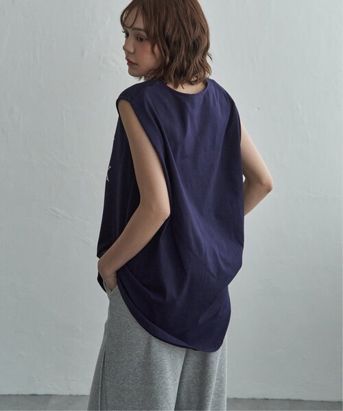 notch.(ノッチ)の「ショルダータックロゴノースリT(Tシャツ/カットソー・レディース・オフホワイト/ネイビー/カーキ/ダークグレー・M)」の10枚目の写真