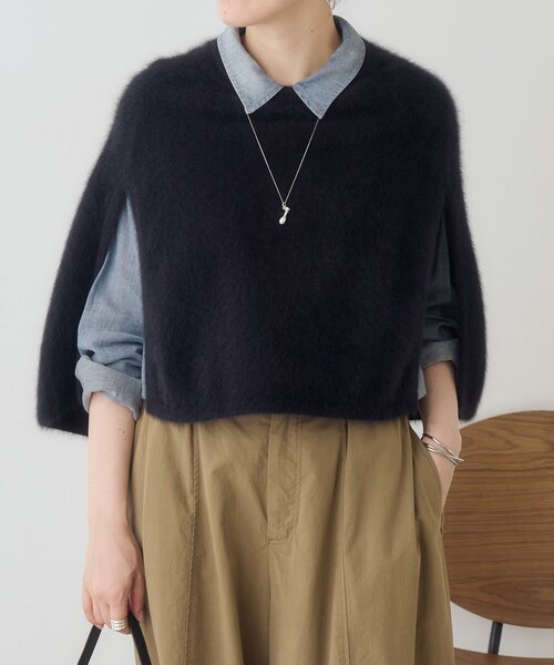 BEARDSLEY(ビアズリー)の「《6/27(土)12:00予約開始》ファーニットポンチョ(ニット/セーター・レディース・グレー/キャメル/ブルー/ブラック・FREE)」の21枚目の写真