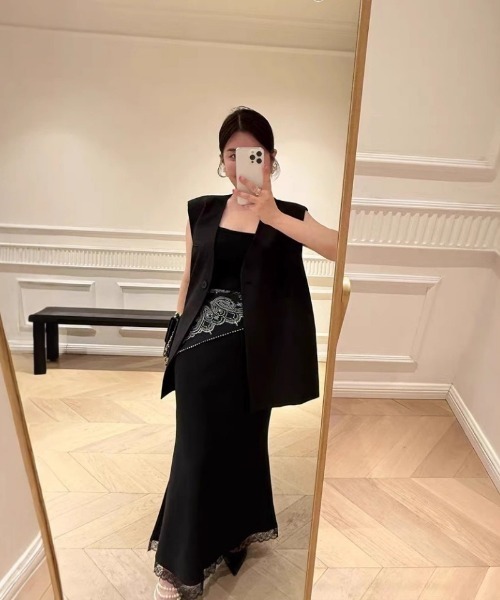 Ritzy(リッツィー)の「Vネックテーラードベスト(ベスト・レディース・グレー/ブラック・M)」の18枚目の写真