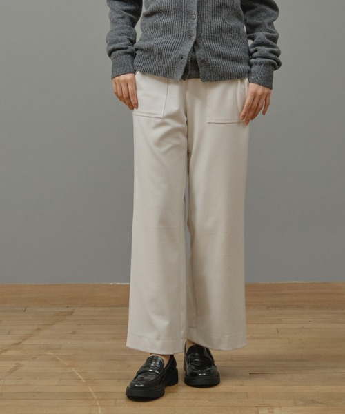 Nunc.(ヌンク)の「ストレッチワイドパンツ(スラックス・レディース・ダークブラウン/ブラック/オフホワイト・38)」の4枚目の写真