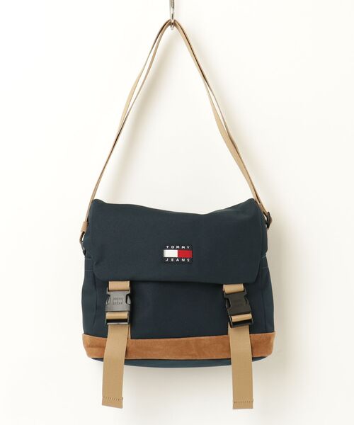 tommy jeans(トミー ジーンズ)の「カラーブロックユーティリティメッセンジャーバッグ(ボディバッグ/ウエストポーチ・メンズ・ネイビー・FREE)」の1枚目の写真