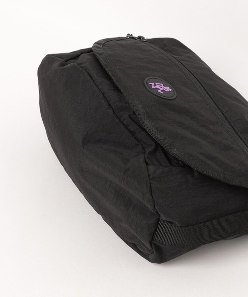 Gramicci(グラミチ)の「【RE】【GRAMICCI(グラミチ) 】MULTI SIDE BAG(ボディバッグ/ウエストポーチ・メンズ・ブラック・FREE)」の4枚目の写真