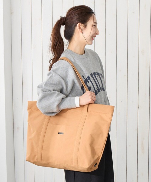 ROOTOTE（ルートート）の「ルートート / トートバッグ 大容量 撥水 軽量 1泊 旅行 キャリーオン 通勤 SC.グランデ.ジップ-B（トートバッグ・レディース・ブラック/グレー/レッド/タン・FREE）」の21枚目の写真