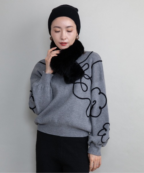 lodie(ロディ)の「アートモチーフ ハイネックニット(ニット/セーター・レディース・チャコールグレー/オフホワイト/ブラック・FREE)」の13枚目の写真