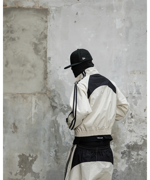 ROARINGRAD(ロアリングラド)の「26 クロップトラックジャケット サンド(ナイロンジャケット・レディース・その他・MEDIUM/LARGE)」の10枚目の写真