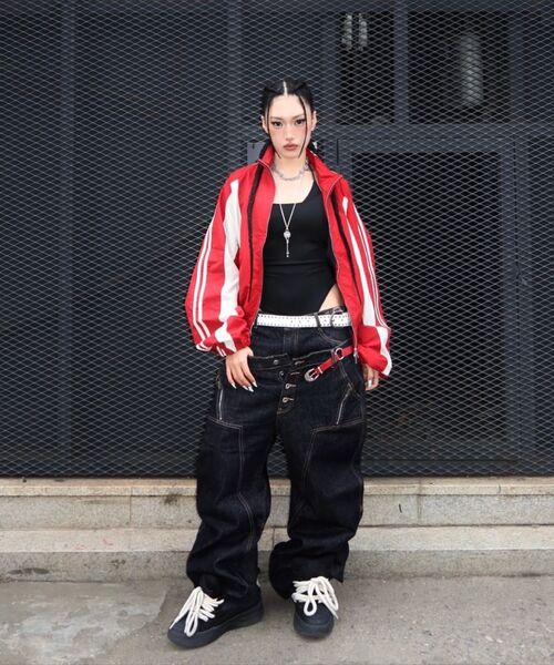 ROARINGRAD(ロアリングラド)の「26 クロップトラックジャケット サンド(ナイロンジャケット・レディース・その他・MEDIUM/LARGE)」の14枚目の写真