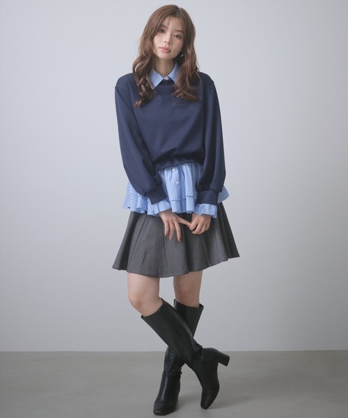 AND COUTURE(アンドクチュール)の「ベルト付きフレアミニスカート(スカート・レディース・ブラウン/ライトグレー/チャコールグレー・MEDIUM/SMALL)」の2枚目の写真