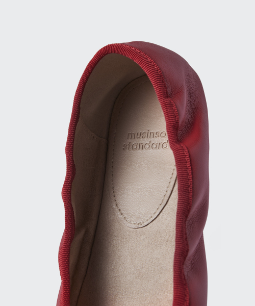 MUSINSA STANDARD WOMAN（ムシンサスタンダードウーマン）の「ウィメンズシャーリングバレリーナフラットシューズ[レッド]（バレエシューズ・レディース・その他・23cm/23.5cm/24cm/24.5cm/25cm）」の4枚目の写真