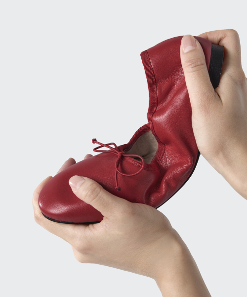 MUSINSA STANDARD WOMAN（ムシンサスタンダードウーマン）の「ウィメンズシャーリングバレリーナフラットシューズ[レッド]（バレエシューズ・レディース・その他・23cm/23.5cm/24cm/24.5cm/25cm）」の5枚目の写真
