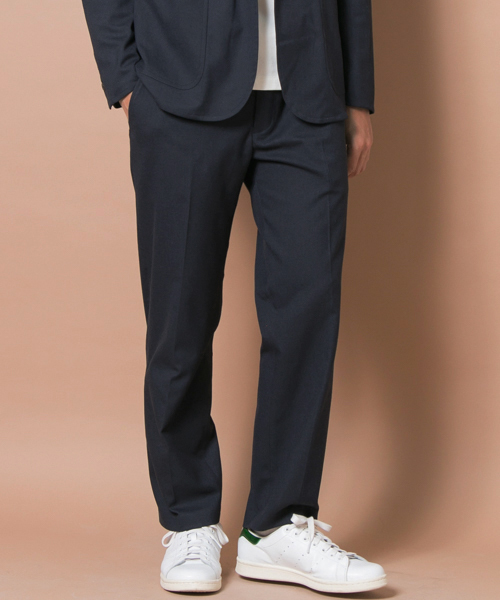 URBAN RESEARCH（アーバンリサーチ）の「UR TAILOR キャリーマンストレッチセットアップPT（その他パンツ・メンズ・グレー/ネイビー・MEDIUM/SMALL/LARGE）」の2枚目の写真