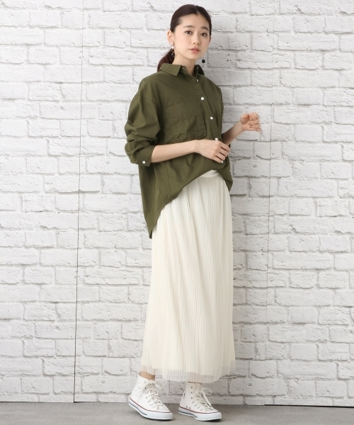 LEPSIM(レプシィム)の「オーバーサイズシャツLS 739456(シャツ/ブラウス・レディース・カーキ/オフホワイト/ブルー・FREE)」の5枚目の写真