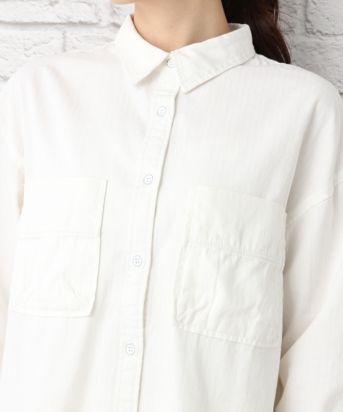 LEPSIM(レプシィム)の「オーバーサイズシャツLS 739456(シャツ/ブラウス・レディース・カーキ/オフホワイト/ブルー・FREE)」の13枚目の写真