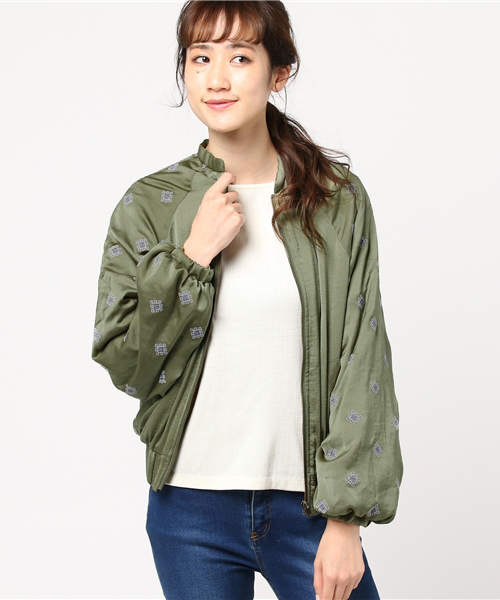 SLY（スライ）の「SATIN 刺繍BZ（ブルゾン・レディース・オフホワイト/カーキ/キャメル・FREE）」の13枚目の写真