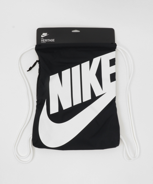 NIKE（ナイキ）の「WEGO/NIKE ジムサック（バックパック/リュック・レディース・グレー/ブラック・FREE）」の2枚目の写真