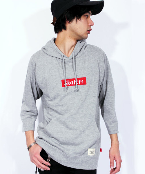 ８(eight)（エイト）の「7分袖 ボックスロゴ プルオーバー パーカー（パーカー・メンズ・ブラック/ホワイト/グレー・SMALL/LARGE/MEDIUM/X-LARGE）」の3枚目の写真