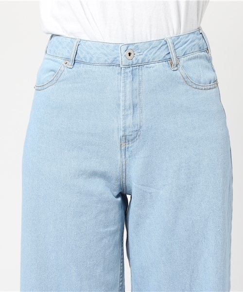 earth music&ecology（アースミュージックアンドエコロジー）の「・8.0ozデニム刺繍パンツ（デニムパンツ・レディース・ライトインディゴブルー/インディゴブルー・L/S/M）」の6枚目の写真