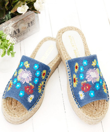 フラワー刺繍のフラットシューズで今年顔に！[スエード/キャンバス/デニム]花柄刺繍エスパドリーユジュートサンダル/スリッパサンダル/靴/神戸レタス[I1324]