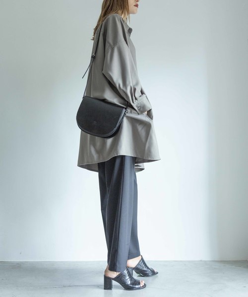 YAHKI(ヤーキ)の「【YAHKI】《STUDIOUS復刻&別注》ラウンドショルダーバッグ YH-131(ショルダーバッグ・レディース・ブラック/ベージュ/レッド/ライトベージュ/ダークブラック/ライトブルー/ベージュ系その他2・FREE)」の21枚目の写真