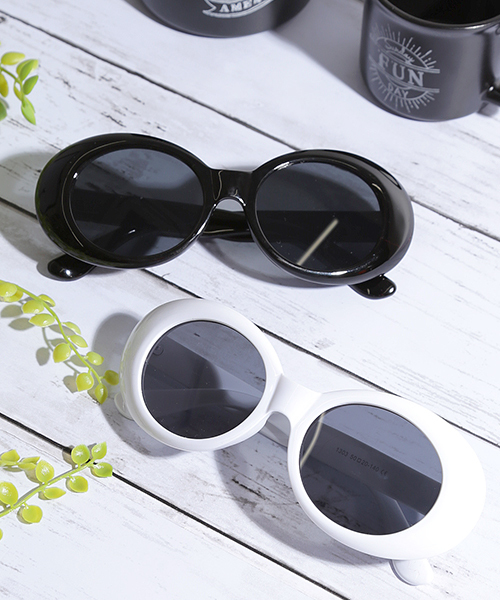 WEGO（ウィゴー）の「WEGO/オーバルスモークレンズサングラス（サングラス・メンズ・ホワイト/ブラック・FREE）」の7枚目の写真