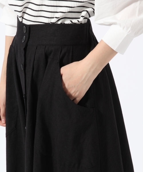 LOWRYS FARM（ローリーズファーム）の「マエボタンフレアスカート 789041（スカート・レディース・ブラック/グリーン/イエロー/ブルー・FREE）」の8枚目の写真