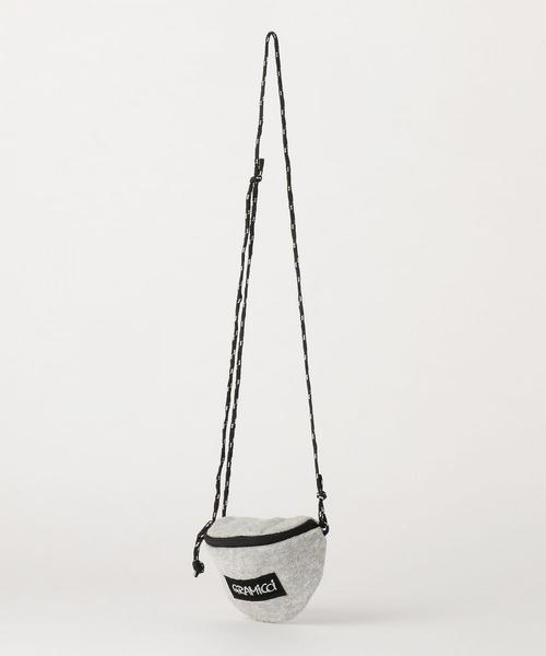 Gramicci（グラミチ）の「【WEB限定】Gramicci(グラミチ)別注パイルスーパーミニサコッシュバッグ（ショルダーバッグ・メンズ・パープル/グレー/ブラック/レッド・FREE）」の7枚目の写真