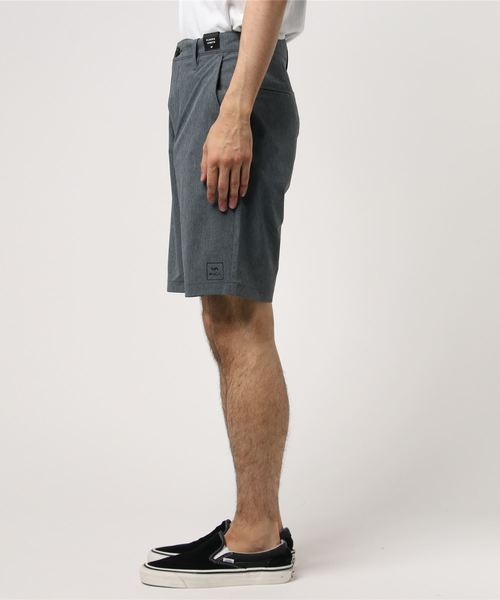 RVCA(ルーカ)の「WEEKEND STRETCH ウォークショーツ(その他パンツ・メンズ・ブラック/ライトグレー・30inch/32inch/34inch)」の3枚目の写真