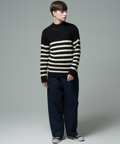 SILVER BULLET（シルバーバレット）の「『vicci/ヴィッチ』畦編みモックネック長袖ニットセーター（ニット/セーター・メンズ・ネイビー/ホワイト系その他/ブラック系その他2/グレー/ブラック系その他/ブラック系その他3/レッド/ブラウン系その他/ブラック/オフホワイト/ホワイト系その他2/ベージュ/モカ・M/L/XL）」の20枚目の写真