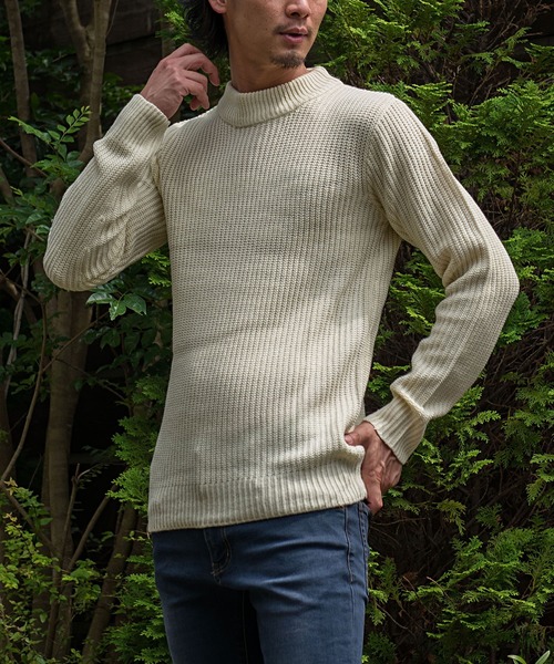 SILVER BULLET（シルバーバレット）の「『vicci/ヴィッチ』畦編みモックネック長袖ニットセーター（ニット/セーター・メンズ・ネイビー/ホワイト系その他/ブラック系その他2/グレー/ブラック系その他/ブラック系その他3/レッド/ブラウン系その他/ブラック/オフホワイト/ホワイト系その他2/ベージュ/モカ・M/L/XL）」の2枚目の写真