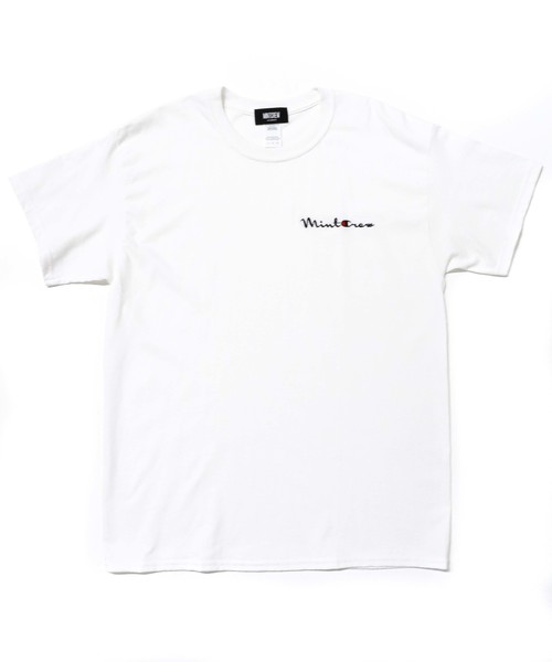 MINTCREW（ミントクルー）の「『MINTCREW』MINTCREW LOGO Tee / ミントクルー ワンポイント ロゴ Tシャツ（Tシャツ/カットソー・メンズ・ホワイト/ブラック/オレンジ/グリーン/イエロー/ライトイエロー・SMALL/MEDIUM/LARGE/X-LARGE/XX-LARGE）」の2枚目の写真