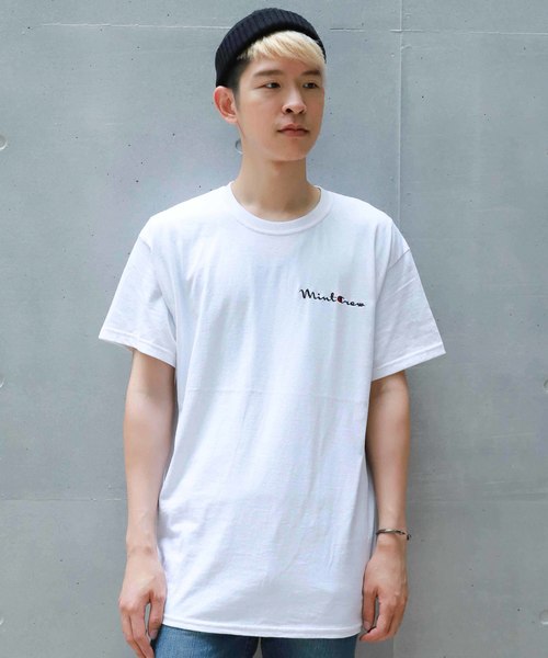 MINTCREW（ミントクルー）の「『MINTCREW』MINTCREW LOGO Tee / ミントクルー ワンポイント ロゴ Tシャツ（Tシャツ/カットソー・メンズ・ホワイト/ブラック/オレンジ/グリーン/イエロー/ライトイエロー・SMALL/MEDIUM/LARGE/X-LARGE/XX-LARGE）」の7枚目の写真