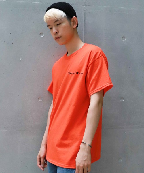 MINTCREW（ミントクルー）の「『MINTCREW』MINTCREW LOGO Tee / ミントクルー ワンポイント ロゴ Tシャツ（Tシャツ/カットソー・メンズ・ホワイト/ブラック/オレンジ/グリーン/イエロー/ライトイエロー・SMALL/MEDIUM/LARGE/X-LARGE/XX-LARGE）」の18枚目の写真