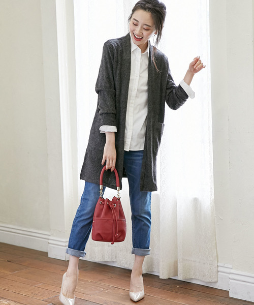 BELLUNA（ベルーナ）の「ウール入りシャギー素材カーディガン（ノーカラージャケット・レディース・チャコールグレー/ライトグレー/ベージュ系その他・MEDIUM/LARGE/X-LARGE）」の15枚目の写真