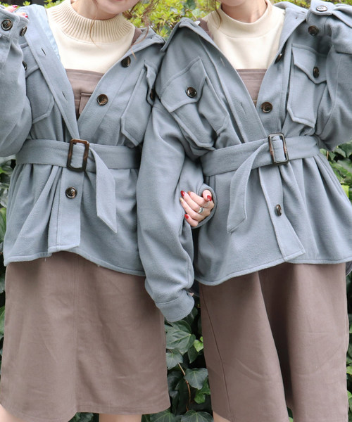 PairPair（ペアペア）の「ベルト付きCPOジャケット（ミリタリージャケット・レディース・ベージュ/ブルー/アイボリー/モカ/ブラウン系その他・FREE）」の5枚目の写真