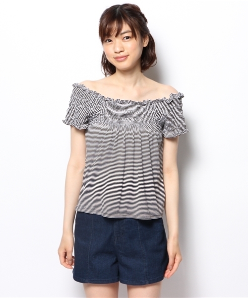 VIS(ビス)の「【ヒルナンデス放映】シャーリングオフショルダー(Tシャツ/カットソー・レディース・ブラック系その他/ホワイト/ブルー/ブラック/ダークブラック/ホワイト系その他/インディゴブルー・MEDIUM)」の8枚目の写真