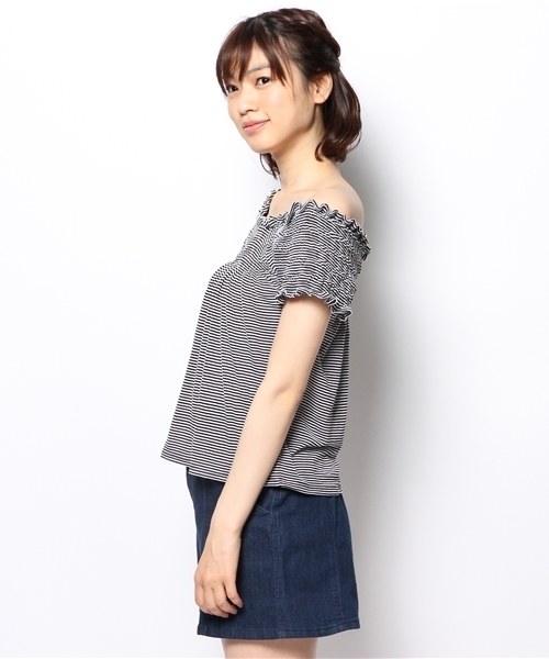VIS(ビス)の「【ヒルナンデス放映】シャーリングオフショルダー(Tシャツ/カットソー・レディース・ブラック系その他/ホワイト/ブルー/ブラック/ダークブラック/ホワイト系その他/インディゴブルー・MEDIUM)」の9枚目の写真