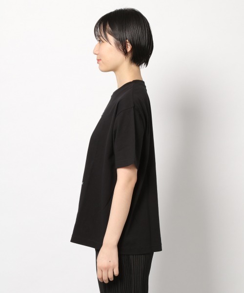 PAGEBOY(ページボーイ)の「JAWSシネマTEE(Tシャツ/カットソー・レディース・ブラック/チャコールグレー/オフホワイト・FREE)」の8枚目の写真