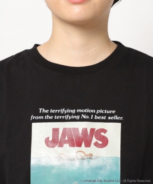 PAGEBOY(ページボーイ)の「JAWSシネマTEE(Tシャツ/カットソー・レディース・ブラック/チャコールグレー/オフホワイト・FREE)」の10枚目の写真