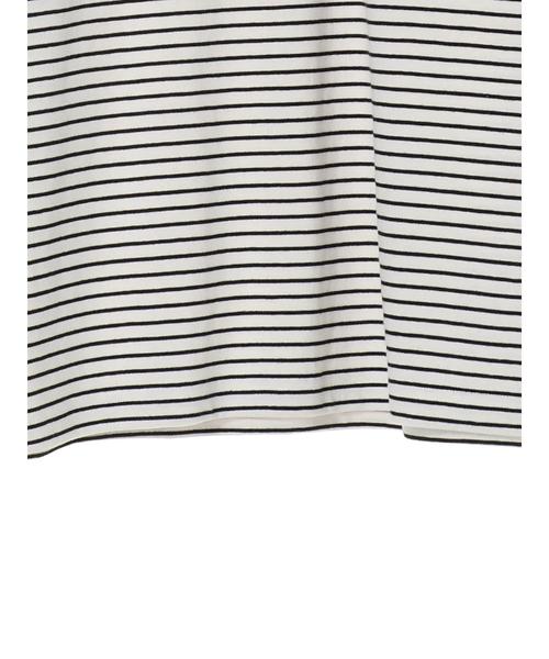 AMERICAN HOLIC（アメリカンホリック）の「オーガニックコットンポケット付きカットチュニック　＊（Tシャツ/カットソー・レディース・チャコールグレー/オフホワイト/グリーン/ホワイト系その他4/ブラック系その他4/キャメル・FREE）」の12枚目の写真