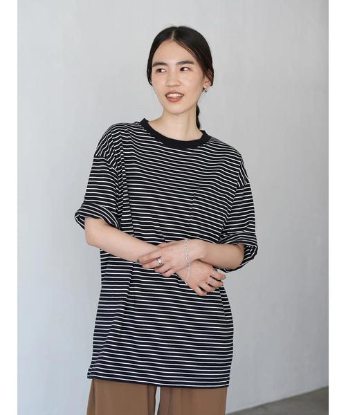 AMERICAN HOLIC（アメリカンホリック）の「オーガニックコットンポケット付きカットチュニック　＊（Tシャツ/カットソー・レディース・チャコールグレー/オフホワイト/グリーン/ホワイト系その他4/ブラック系その他4/キャメル・FREE）」の3枚目の写真