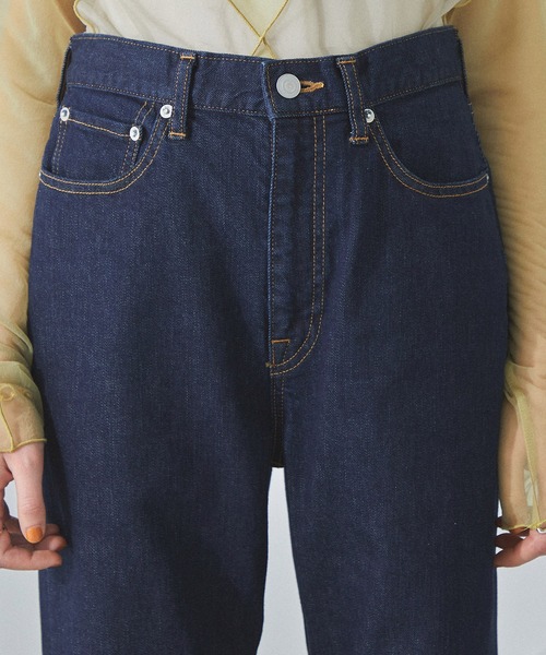 PUBLIC TOKYO(パブリックトウキョウ)の「モイストストレートデニム(デニムパンツ・レディース・ネイビー・2/3/4/1)」の9枚目の写真