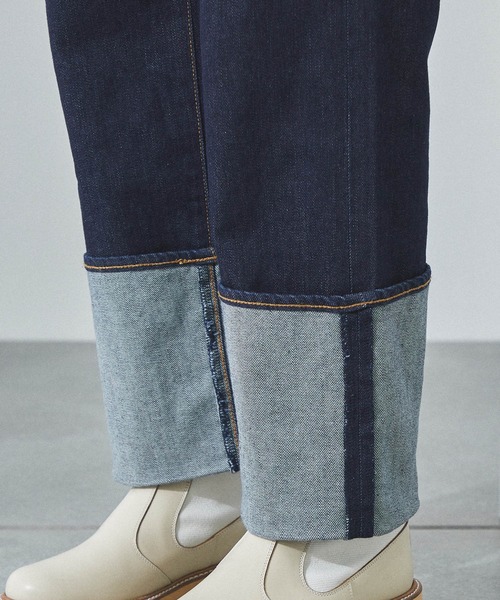 PUBLIC TOKYO(パブリックトウキョウ)の「モイストストレートデニム(デニムパンツ・レディース・ネイビー・2/3/4/1)」の11枚目の写真