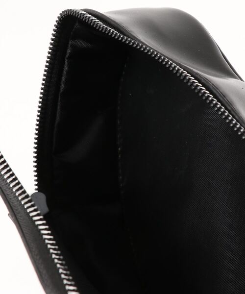 Passion（パッション）の「ハート　ショルダーバッグ（ショルダーバッグ・レディース・ブラック/ブラウン/レッド/ライトグリーン/ホワイト・FREE）」の7枚目の写真