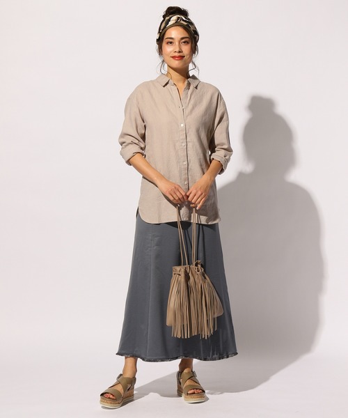 BAYFLOW（ベイフロー）の「リネンカラ―シャツ（テンセル(TM)繊維使用）（シャツ/ブラウス・レディース・ホワイト/ベージュ/オレンジ/カーキ/ライトグリーン/ラベンダー・SMALL/MEDIUM）」の12枚目の写真