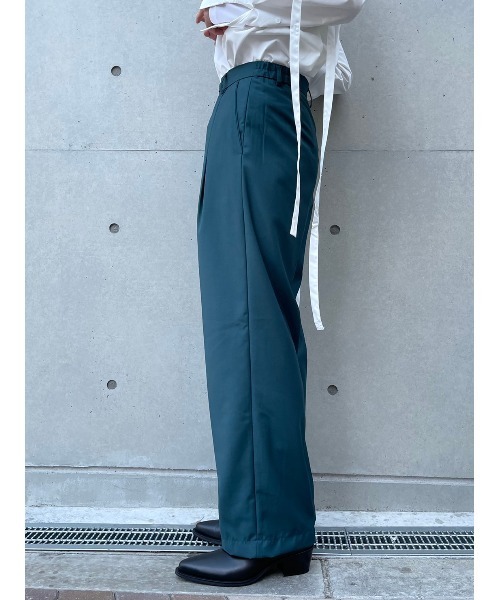 Chikashitsu +(チカシツプラス)の「【Chikashitsu +/チカシツプラス】2 button slacks/2ボタン スラックス センタープレス デザイン パンツ(スラックス・メンズ・ブラック/ブラウン/グレー/グリーン・S/M)」の11枚目の写真